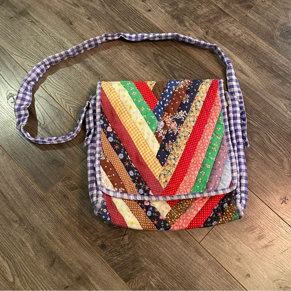 Vintage Handbags - Vintage Quilted bag handmade patchwork